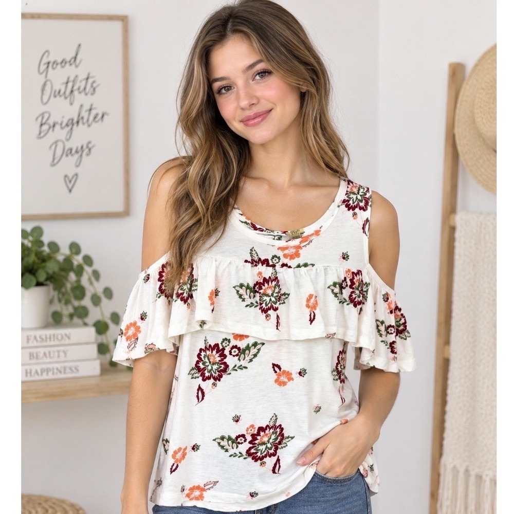 True Craft Womens Junior Small Floral Cold Shoulder Ruffle Top Cream Orange